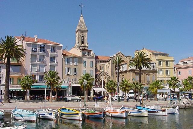 Les Galets De Sanary - Vue Mer Bagian luar foto